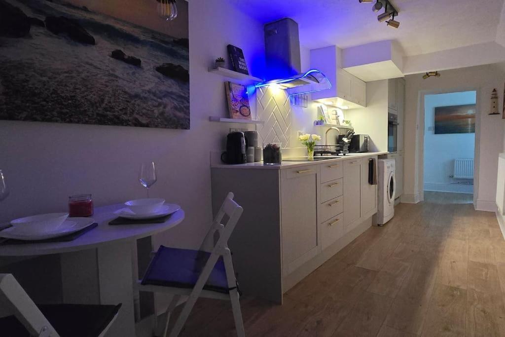 Welcome To The Beach House! Rhos-on-Sea Exterior photo